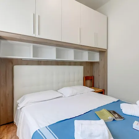 Daire Seaside Binario Blu 500 M Dal Mare - Happy *