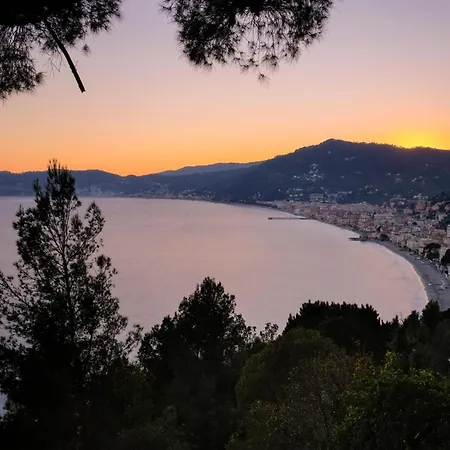 Seaside Binario Blu 500 M Dal Mare - Happy