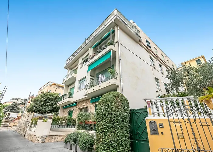 Seaside Binario Blu 500 M Dal Mare - Happy Alassio